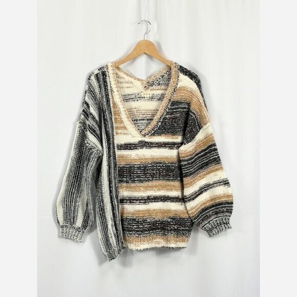 Super Soft Striped V-Neck Sweater – Relaxed Fit, All-Season - Picture 6 of 8